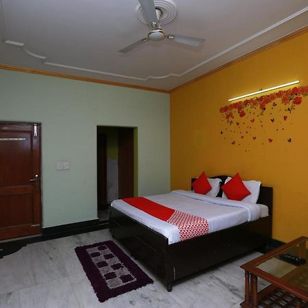 Oyo 11752 Hotel Sun Palace Residency Indirapuram Exterior foto