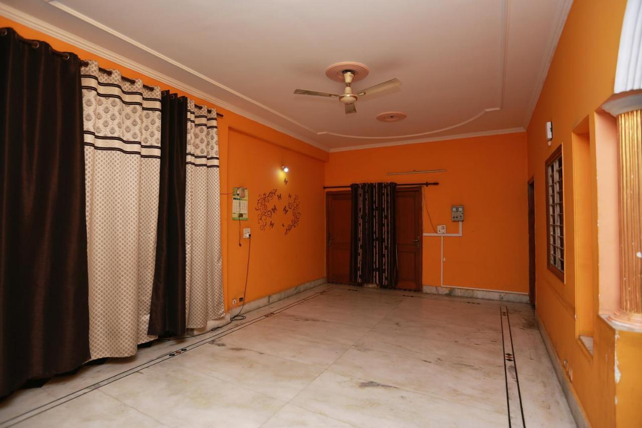 Oyo 11752 Hotel Sun Palace Residency Indirapuram Exterior foto