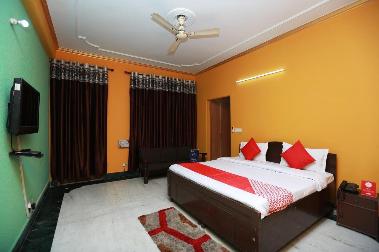Oyo 11752 Hotel Sun Palace Residency Indirapuram Exterior foto